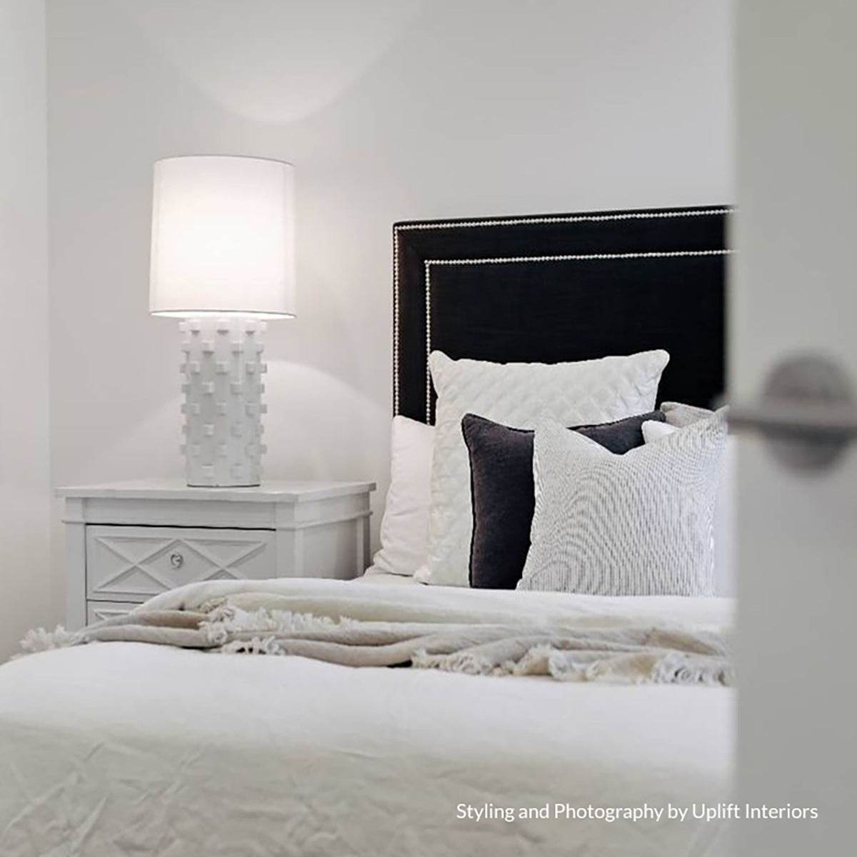 Hamden | Hamptons Bedside Table White (Large) - Mirra Interiors