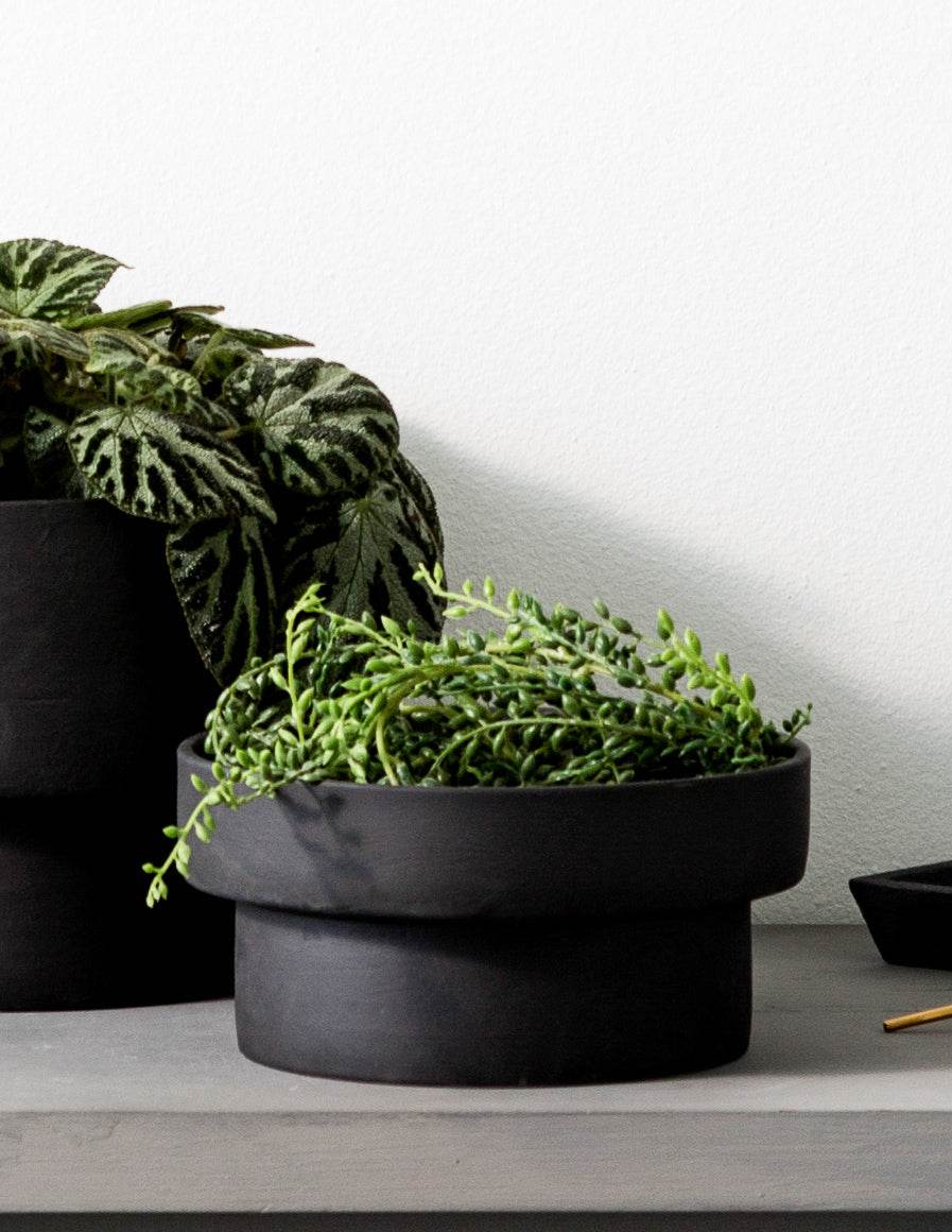 Podium | Handmade Ceramic Pot Black (Low) - Mirra Interiors