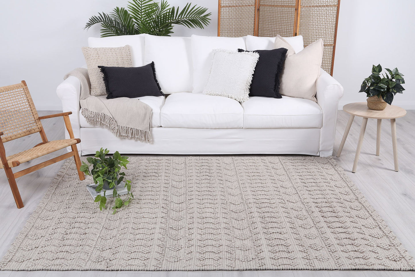 Himalaya | Fine Tribal Wool Rug - Natural