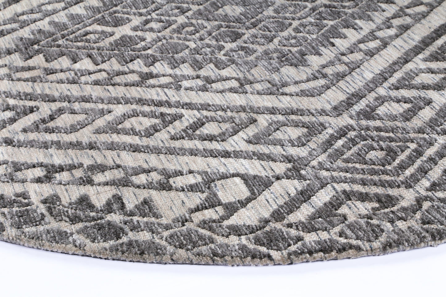 Amritsar | Majitha Cotton Blend Round Rug - Charcoal & Beige