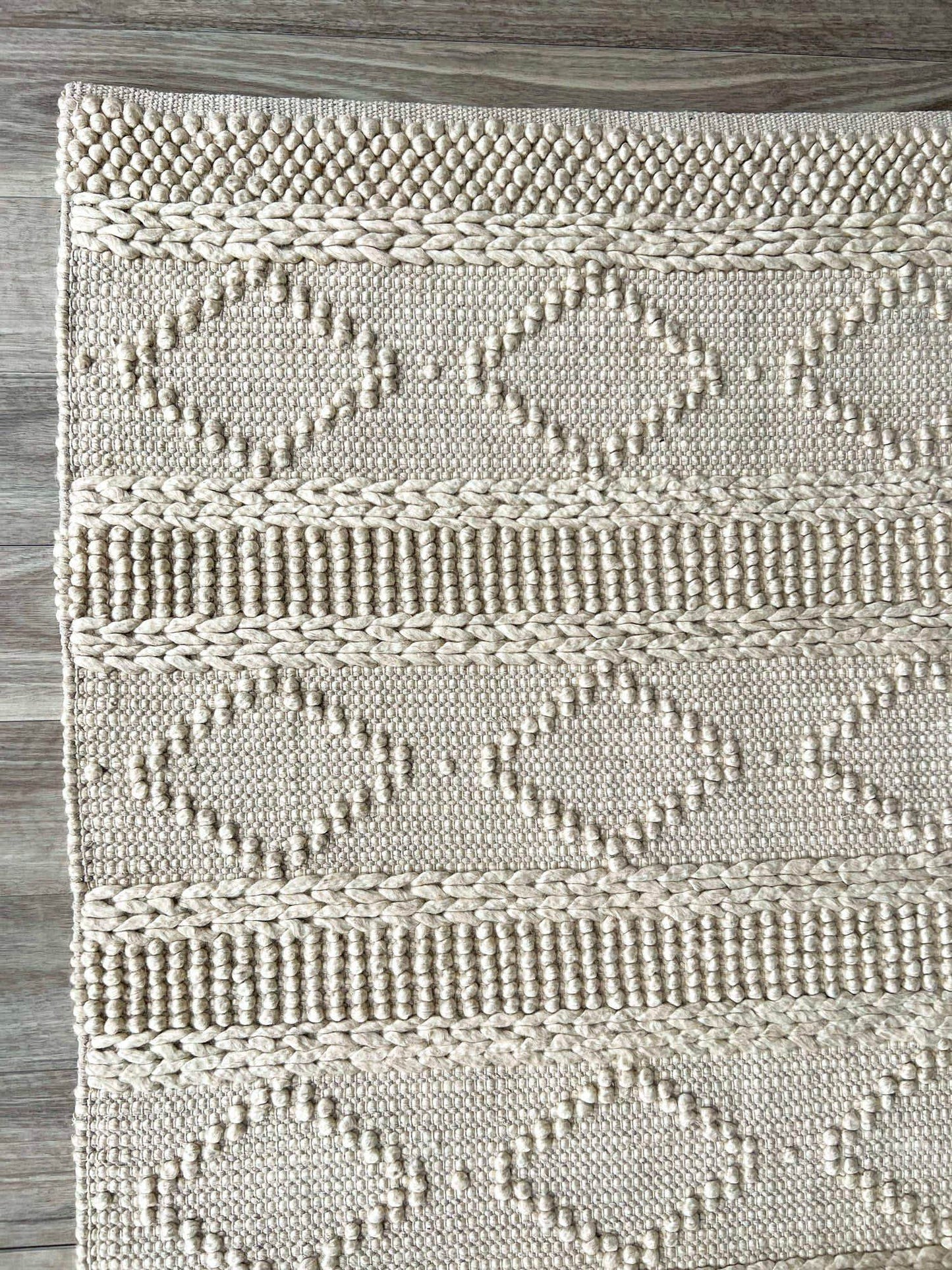 Zuri | Diamond Wool Rug Cream - Mirra Interiors