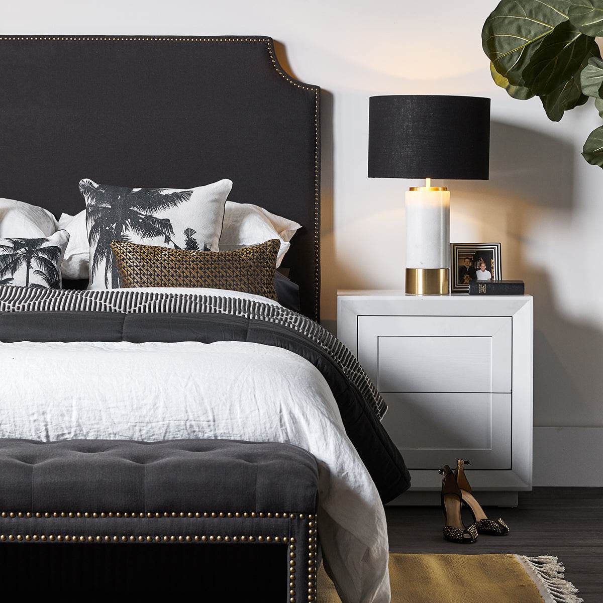 Pablo | Marble Table Lamp White (Black Shade) - Mirra Interiors