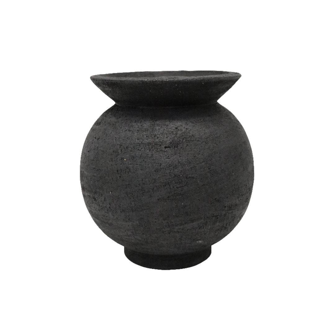 Koru | Round Terracotta Pot Black - Mirra Interiors
