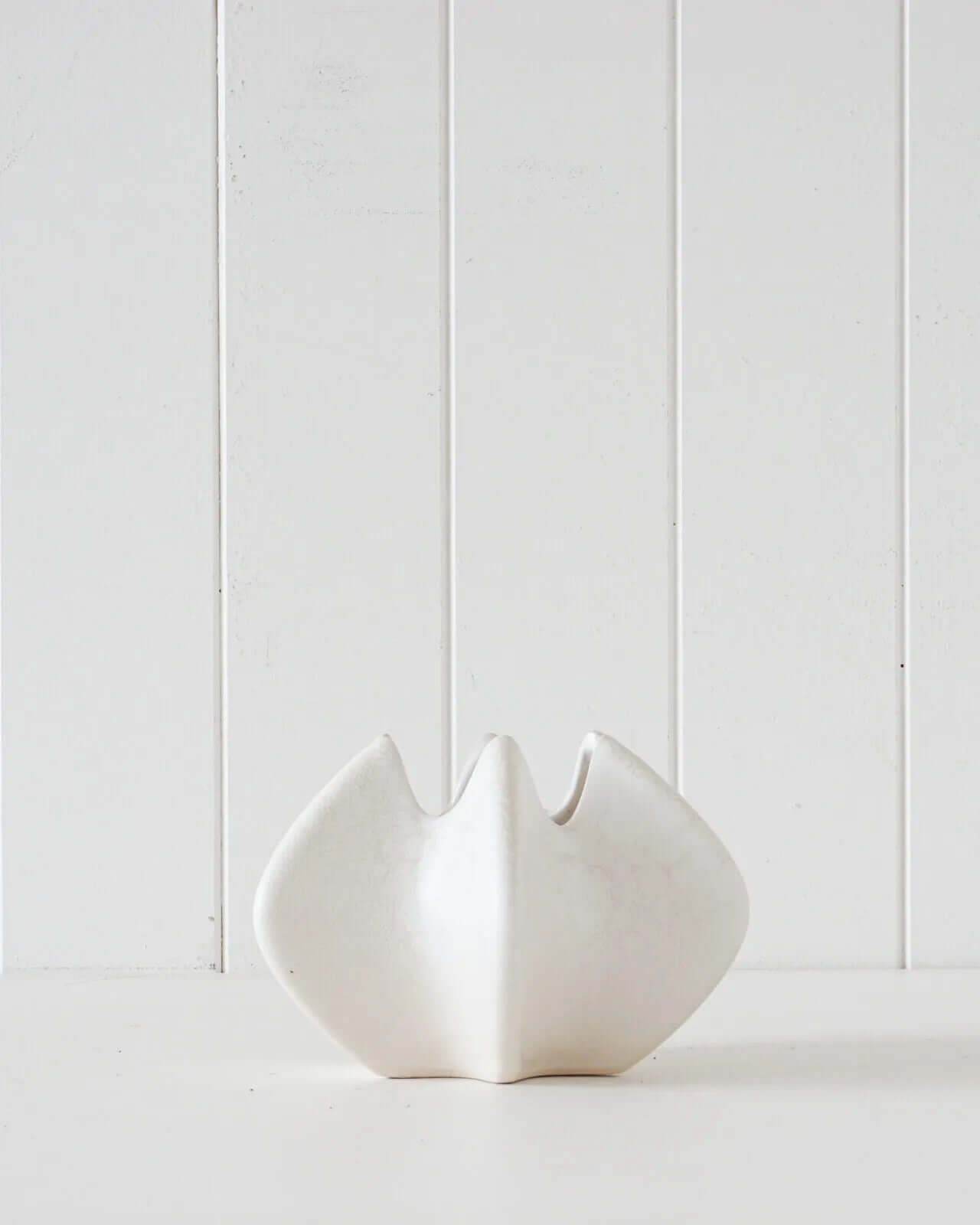 Meraki | Ceramic Wing Vase White - Mirra Interiors