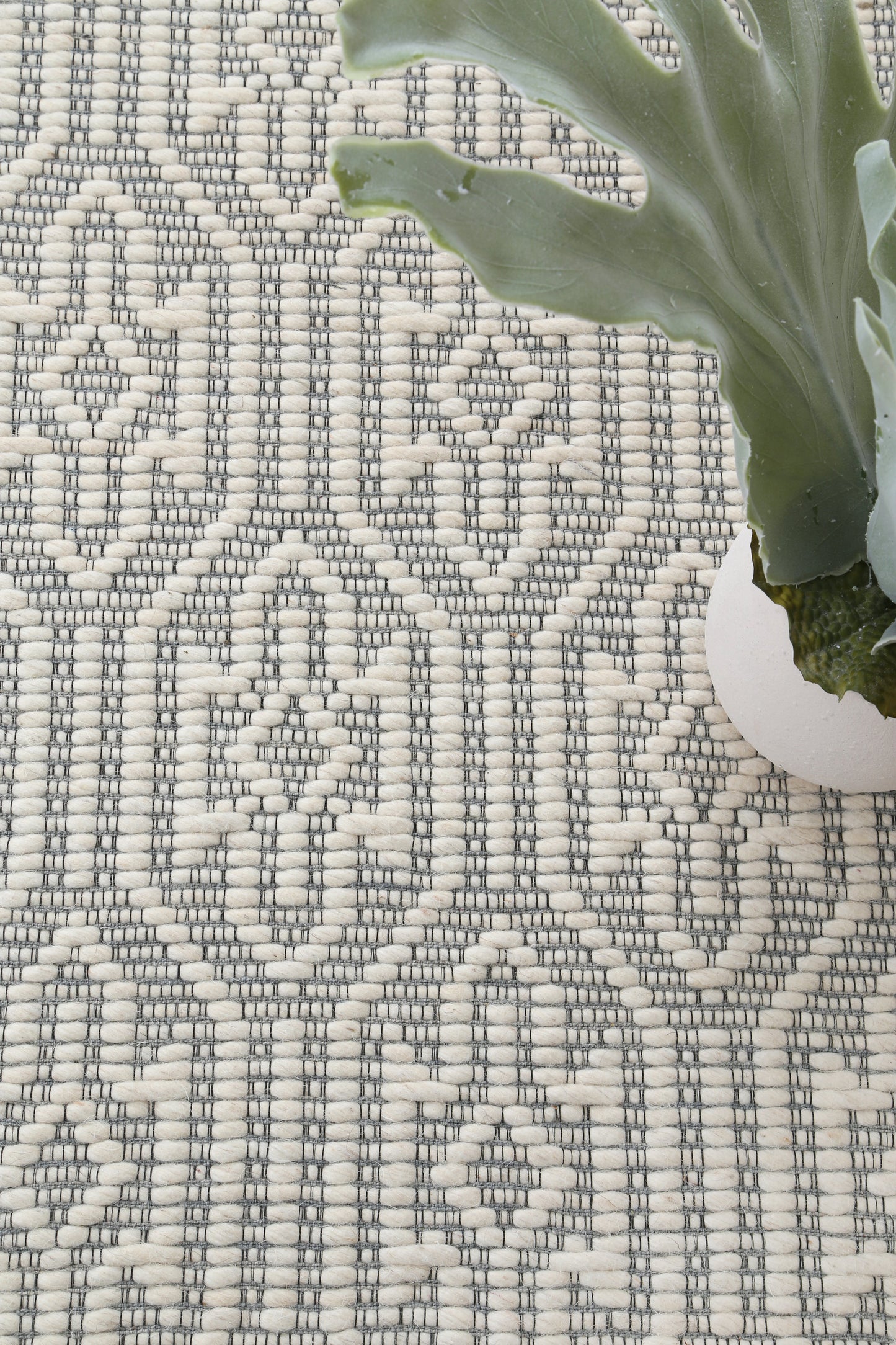 Copacabana | Geometric Wool-Blend Rug - Light Grey