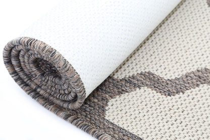 Sisalo | Geometric Rug - Cream & Grey