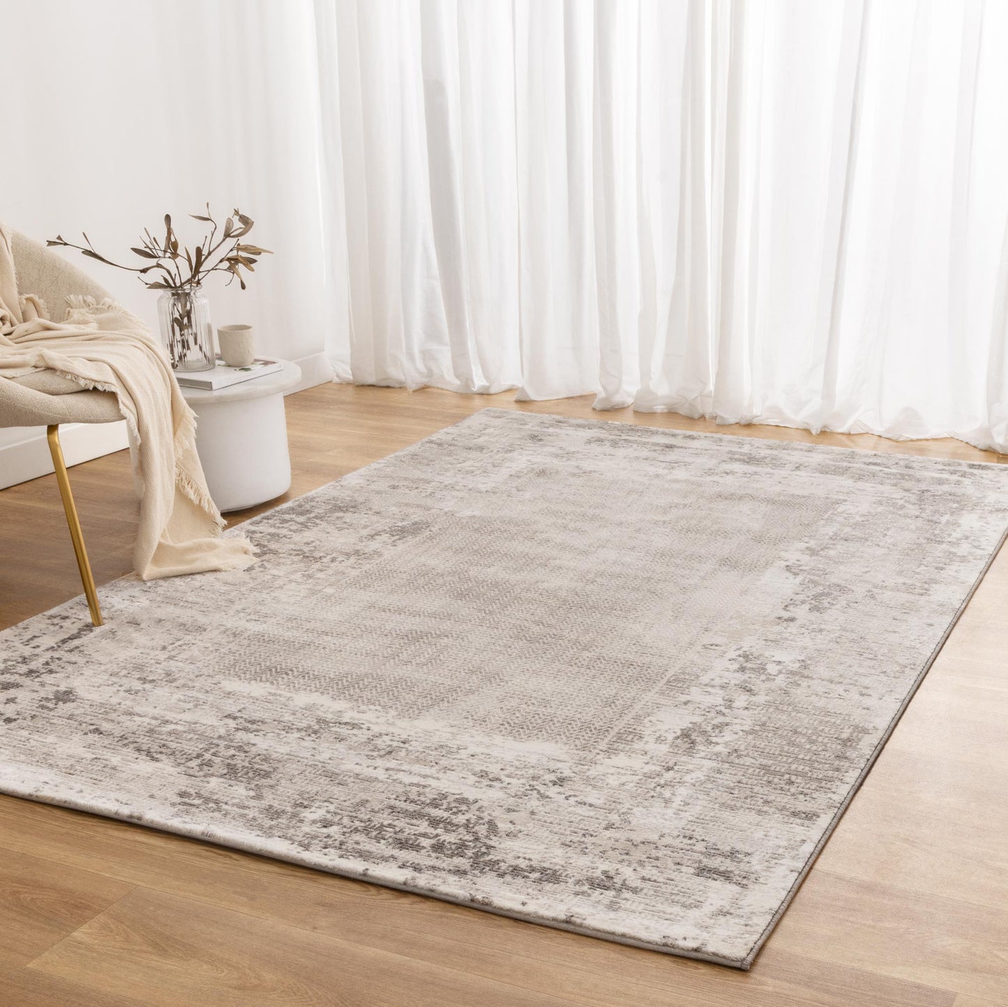 Atina | Distressed Border Rug - Beige & Grey