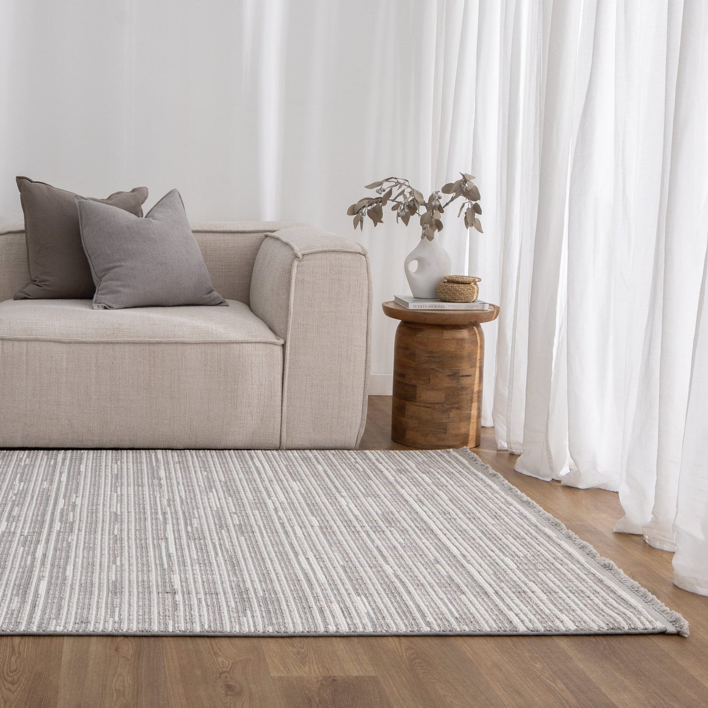 Berno | Loop Lines Rug - Silver & Ivory