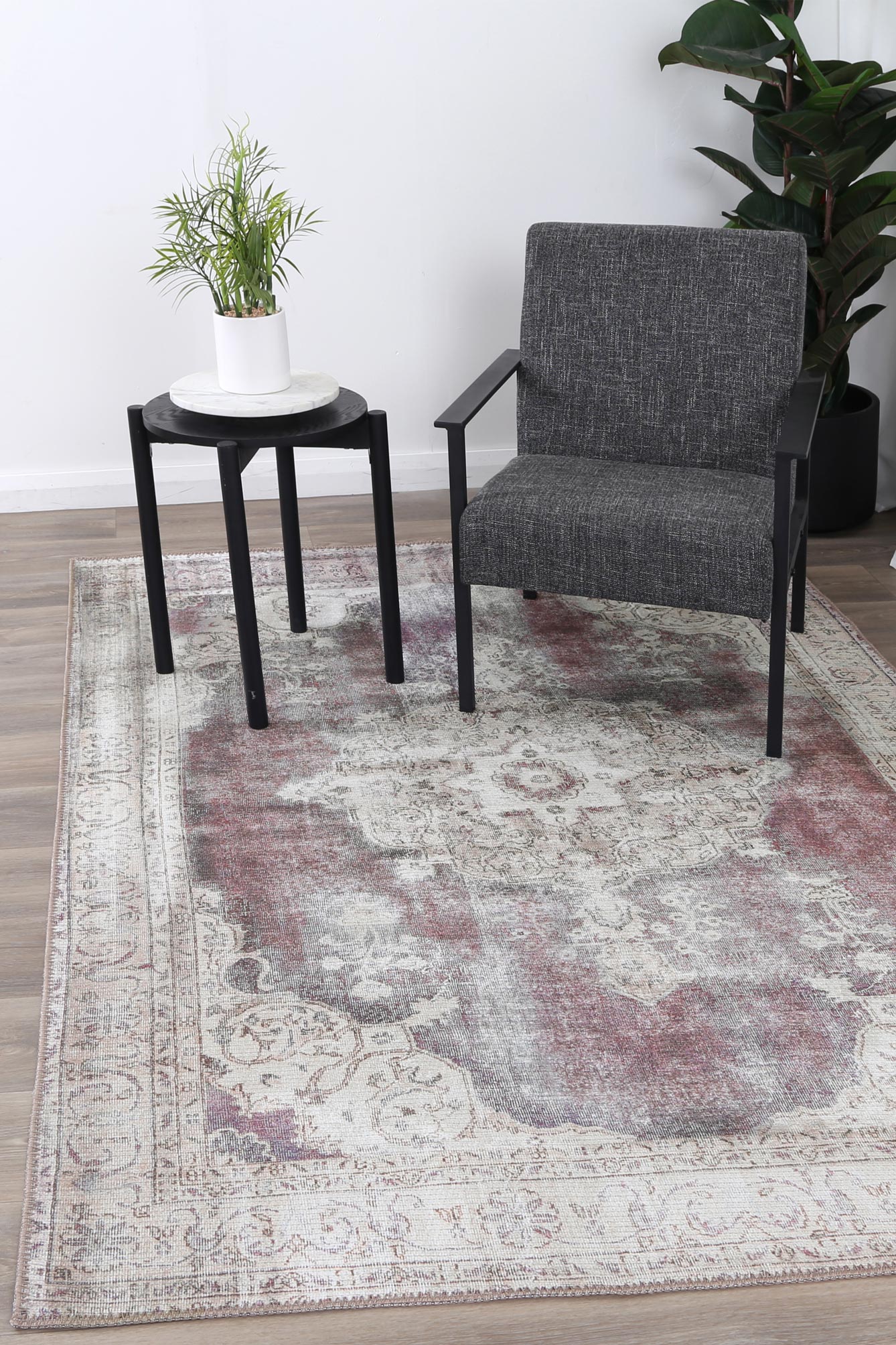 Babylon Isin Violet Washable Rug - VTL1192-00
