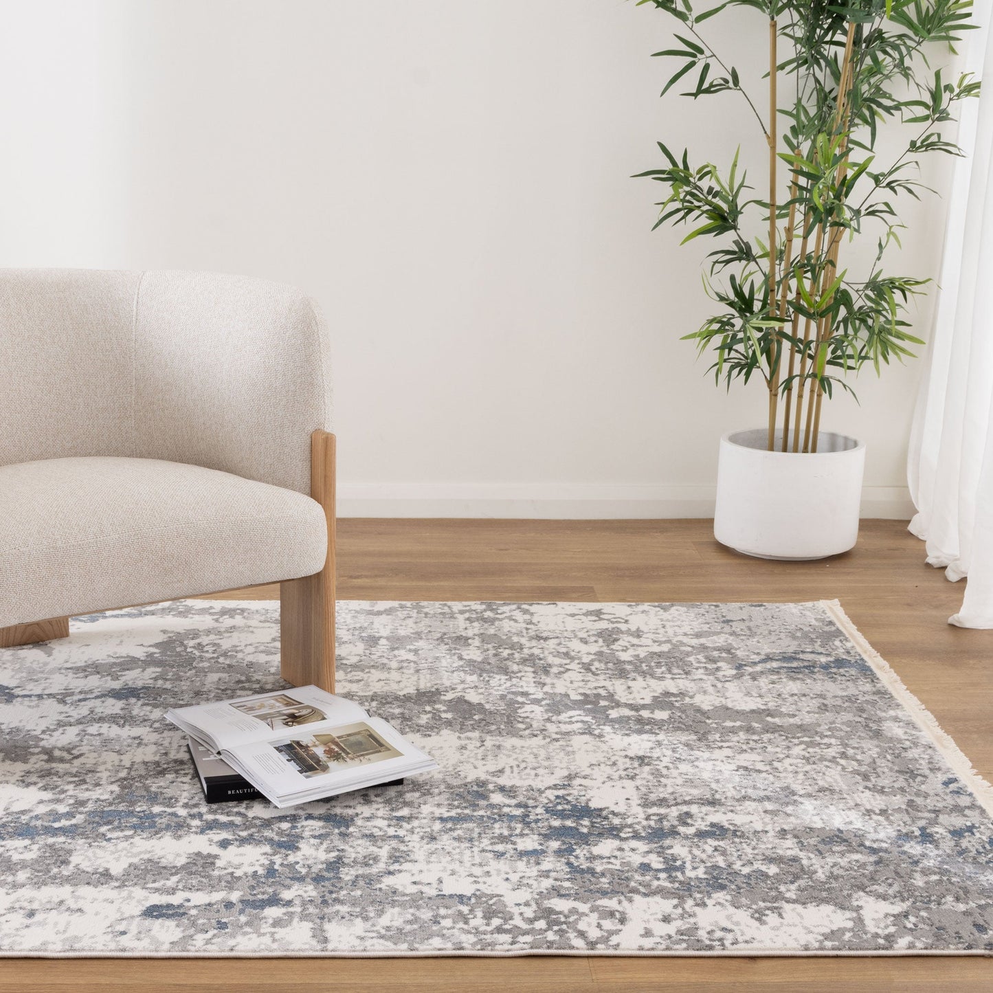 Bohemian Paradise One Modern Grey Blue Rug - 01GBLU