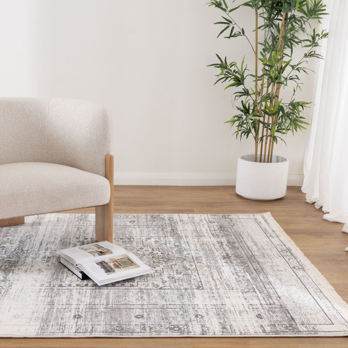 Bohemian Paradise Traditional Grey Rug - 04GREY