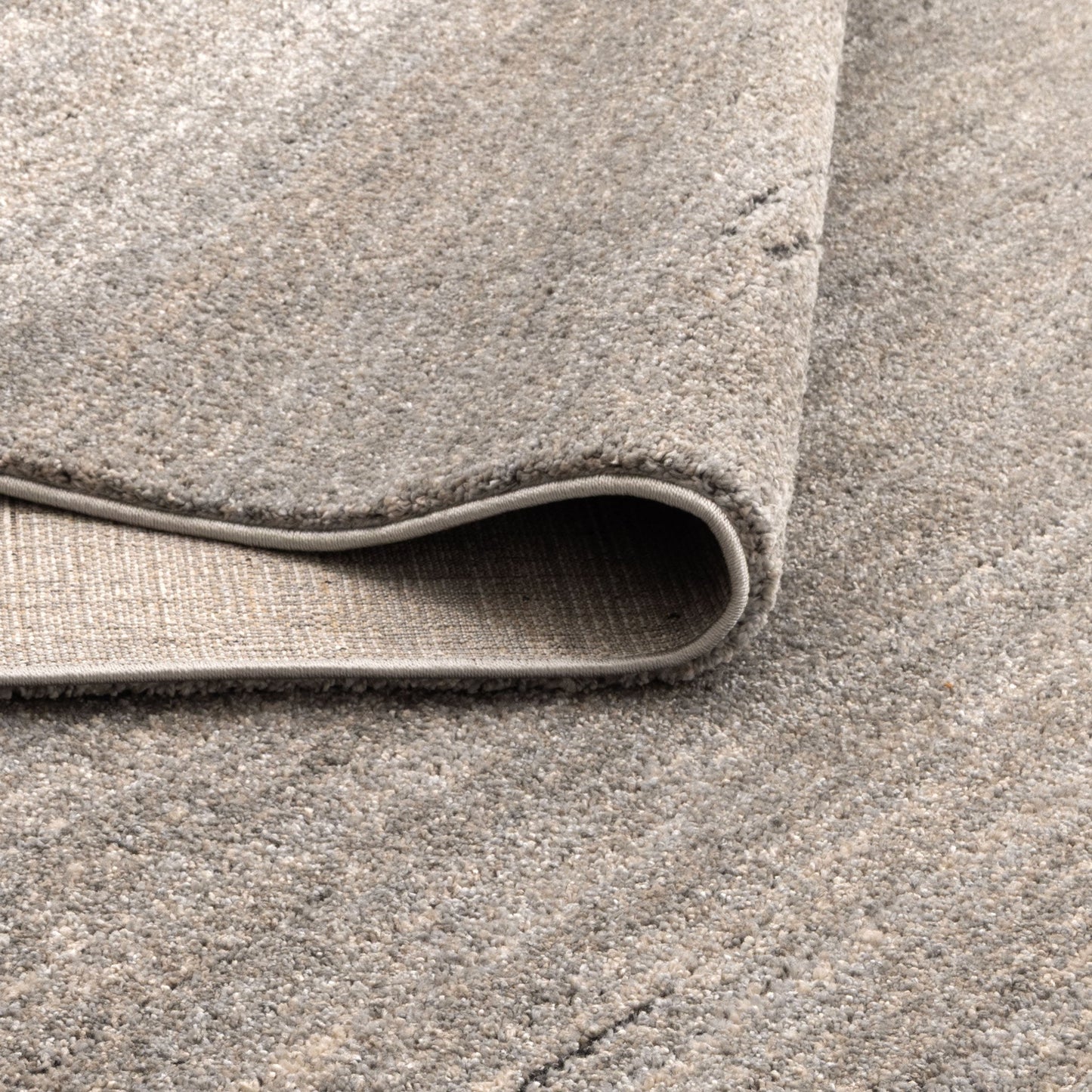 Mahli | Minimalist Tonal Rug - Grey