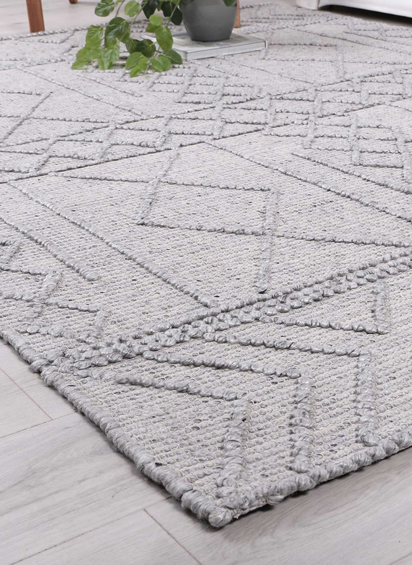 Himalaya | Diamond Tribal Wool Rug - Grey