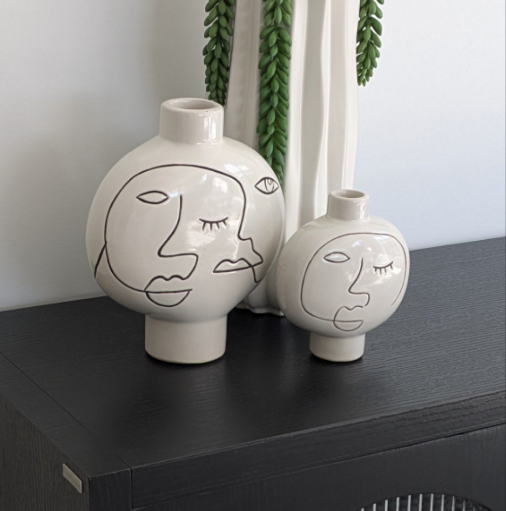 Femme | Ceramic Face Vase White & Black