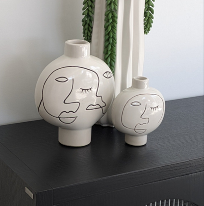 Femme | Ceramic Face Vase White & Black