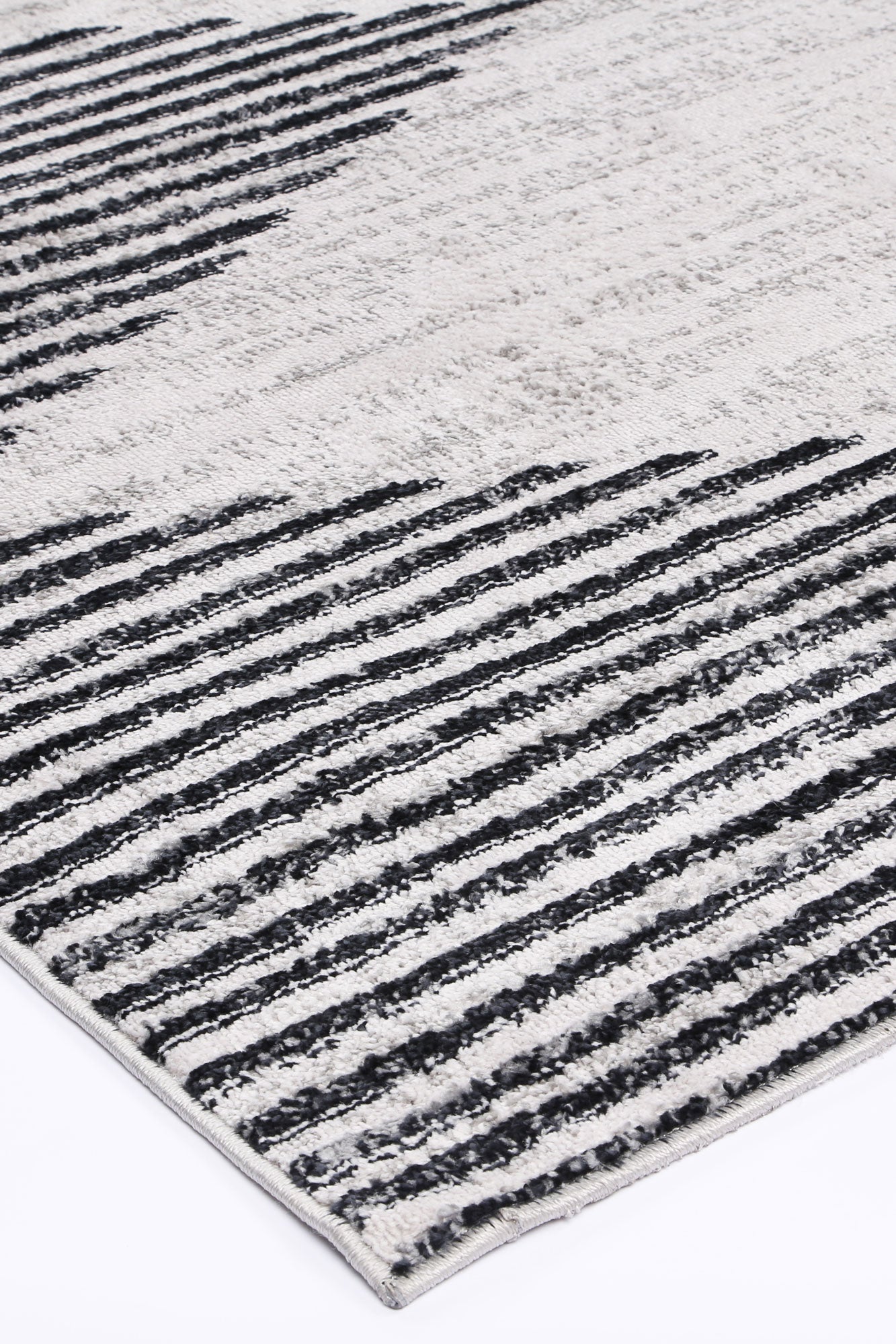 Kimber | Diamond Charcoal Contemporary Rug