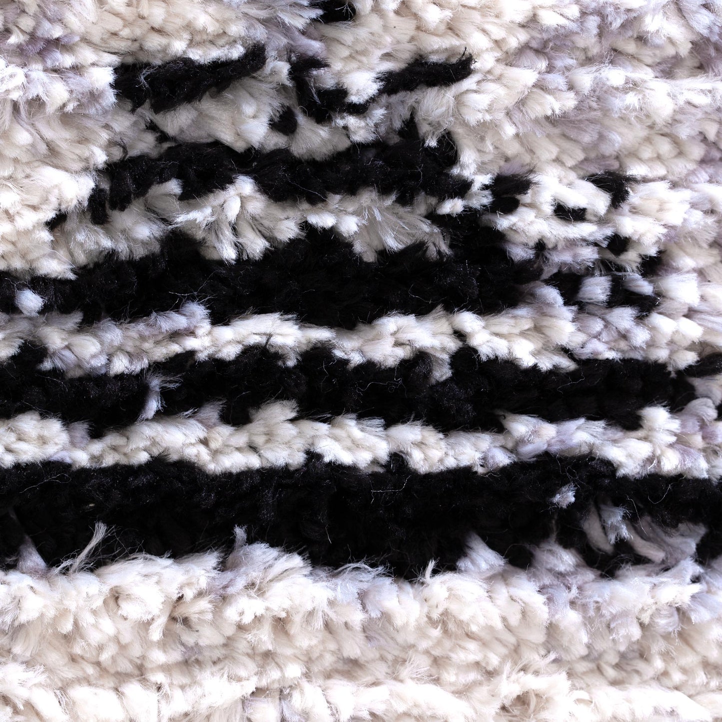 Mansour | Diamond Black & White Geometric Rug