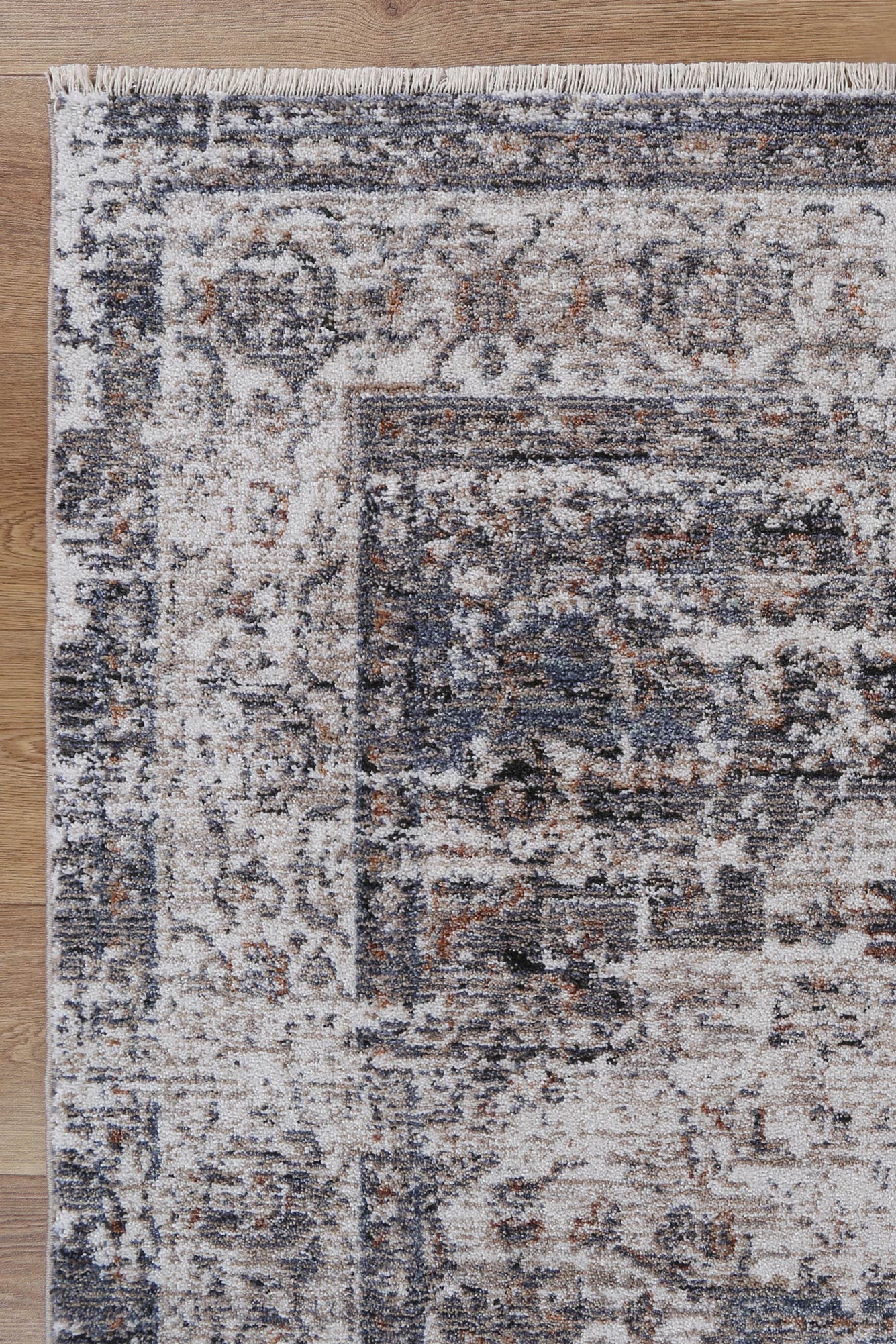 Maryland | Multan Traditional Rug - Ash Grey
