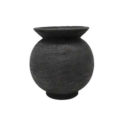 Koru | Round Terracotta Pot Black - Mirra Interiors