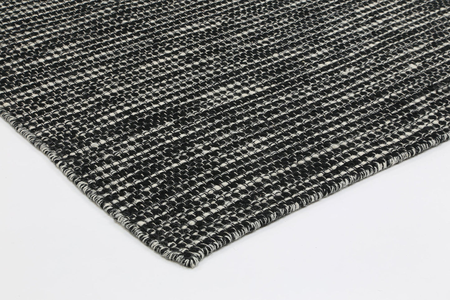 Nordic | Reversible Wool Rug -  Black & White
