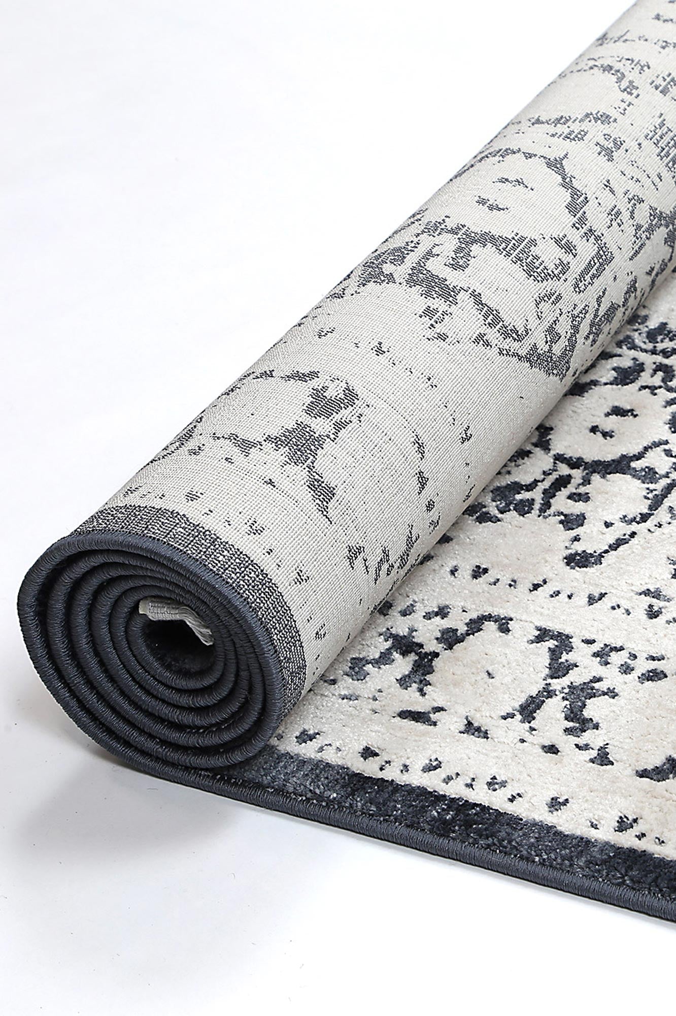 Rapsody | Rossini Traditional Rug - Navy