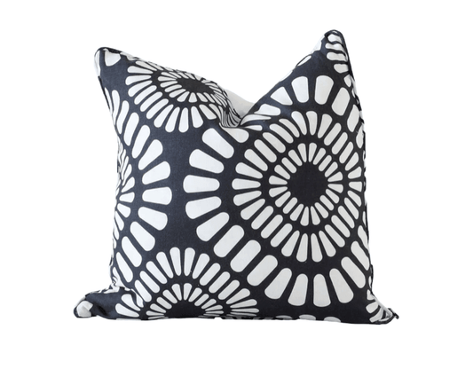 Diamond | Self-Piped Linen Cushion Black - Mirra Interiors