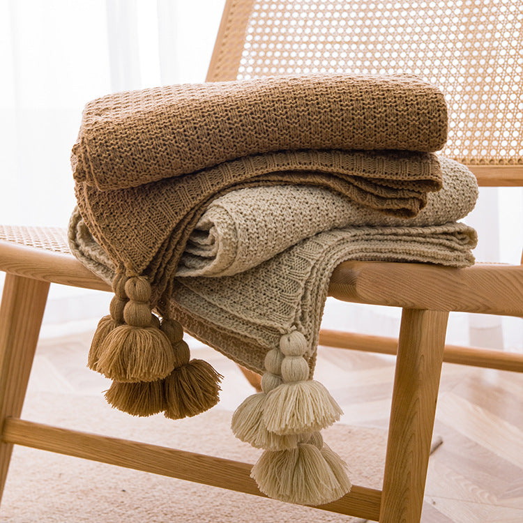 Celeste | Soft Tassel Acrylic Throw Rug - Mocha