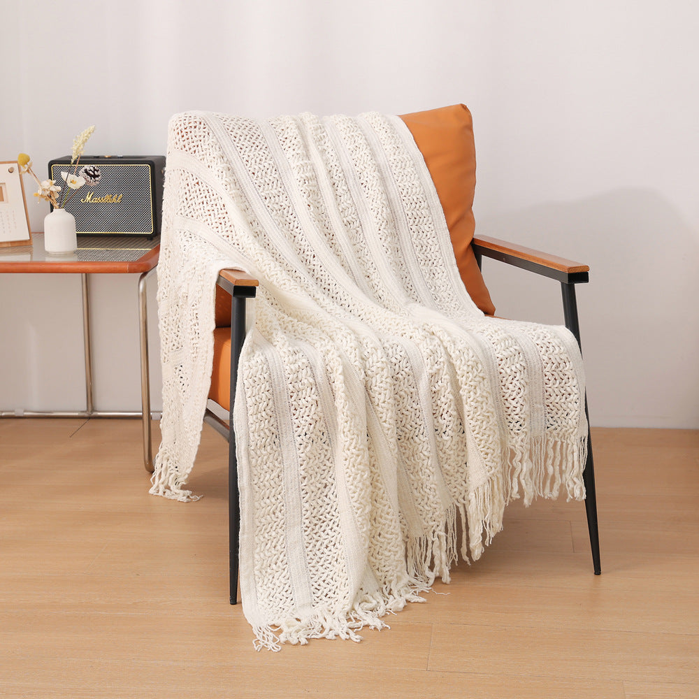 Savoy | Hollow Knit Wool Blend Throw Rug with Tassels - Cream
