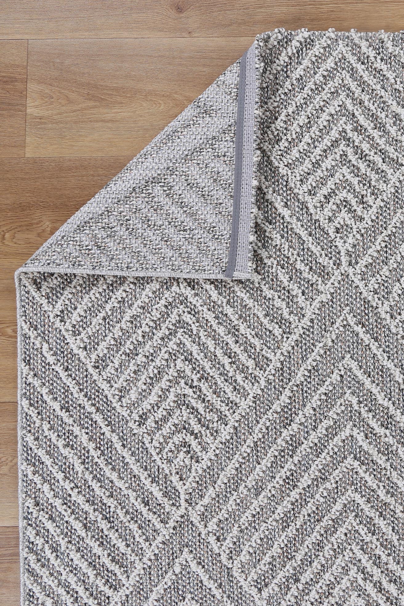 Vanuatu | Menapi Geometric Flatweave Rug - Ash Grey