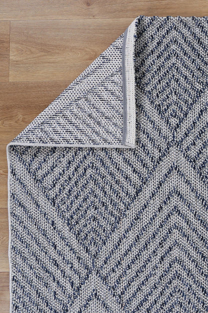 Vanuatu Naka | Geometric Flatweave Rug - Charcoal
