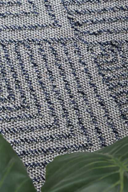 Vanuatu Naka | Geometric Flatweave Rug - Charcoal