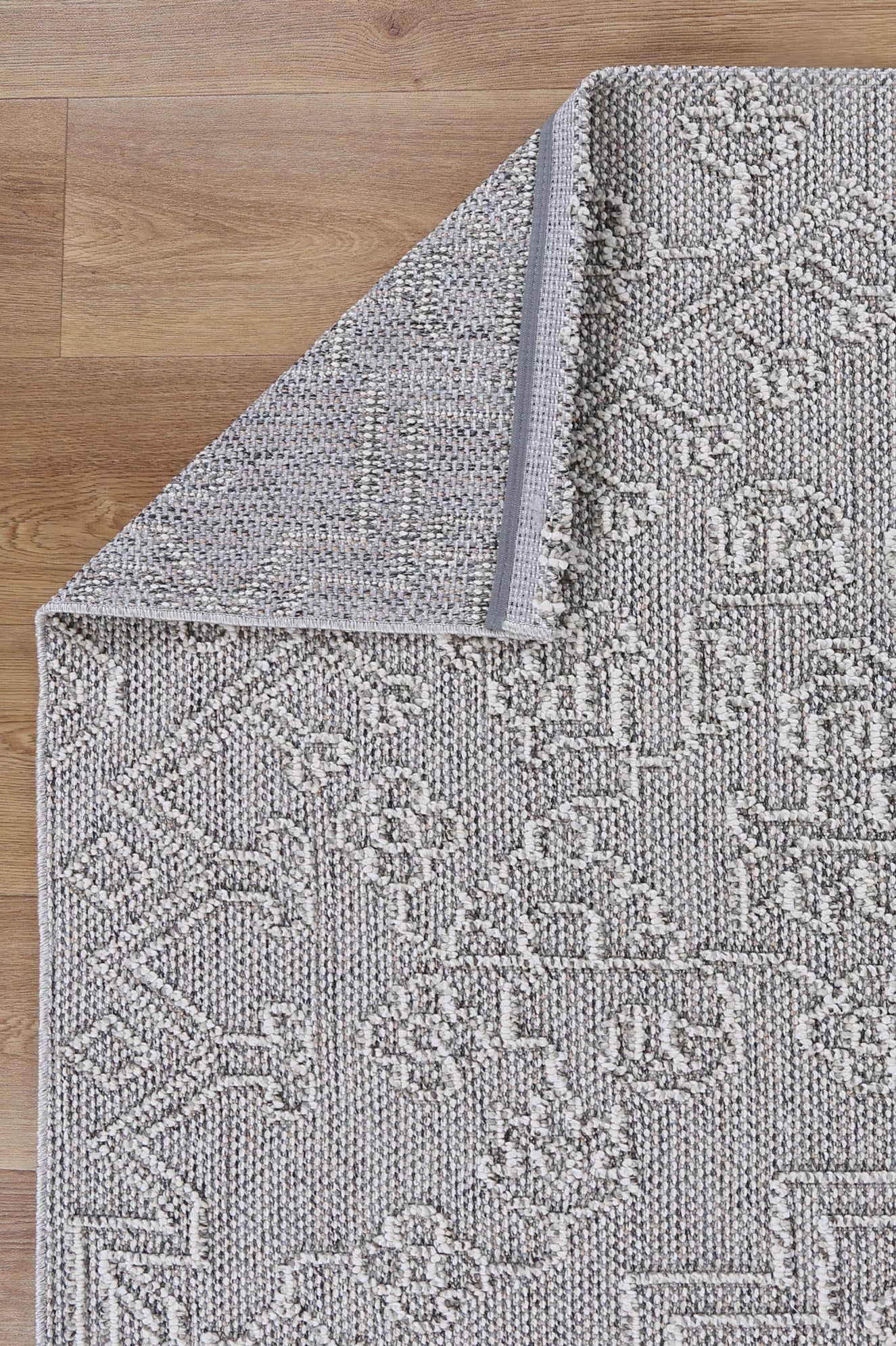 Vanuatu | Nori Tribal Flatweave Rug - Grey