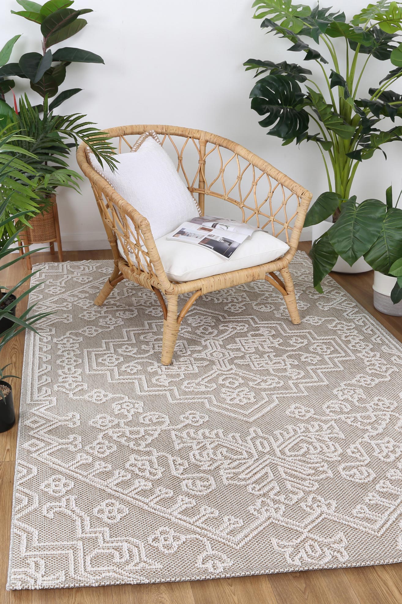 Vanuatu | Waita Tribal Flatweave Rug - Beige