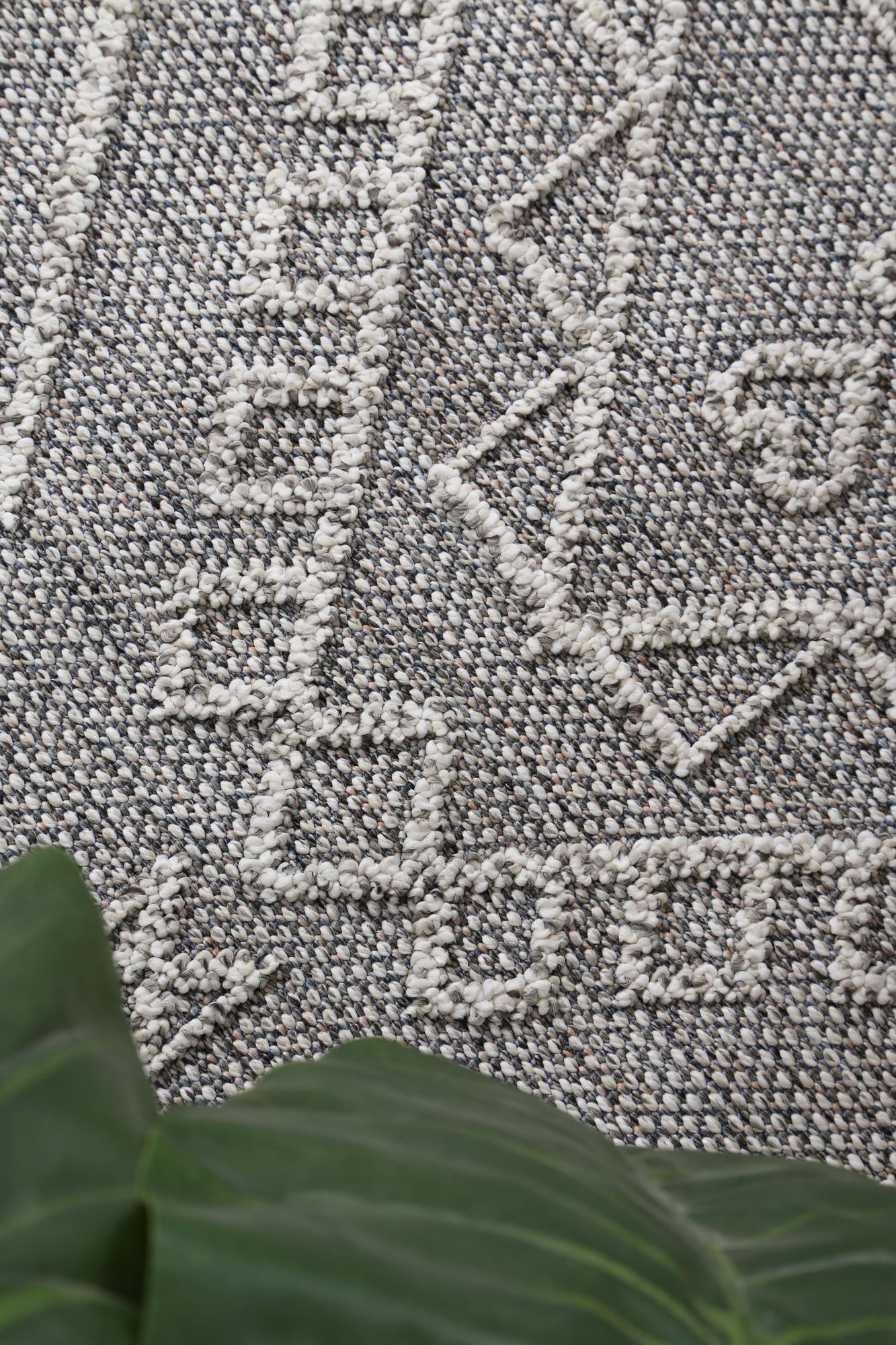 Vanuatu | Kaua Tribal Flatweave Rug - Ash Grey