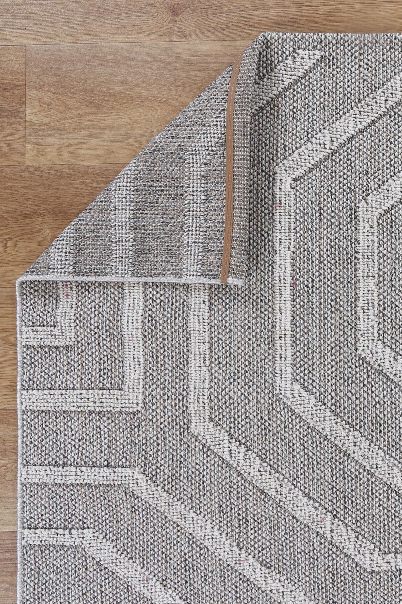 Vanuatu | Suri Geometric Flatweave Rug - Ash Grey