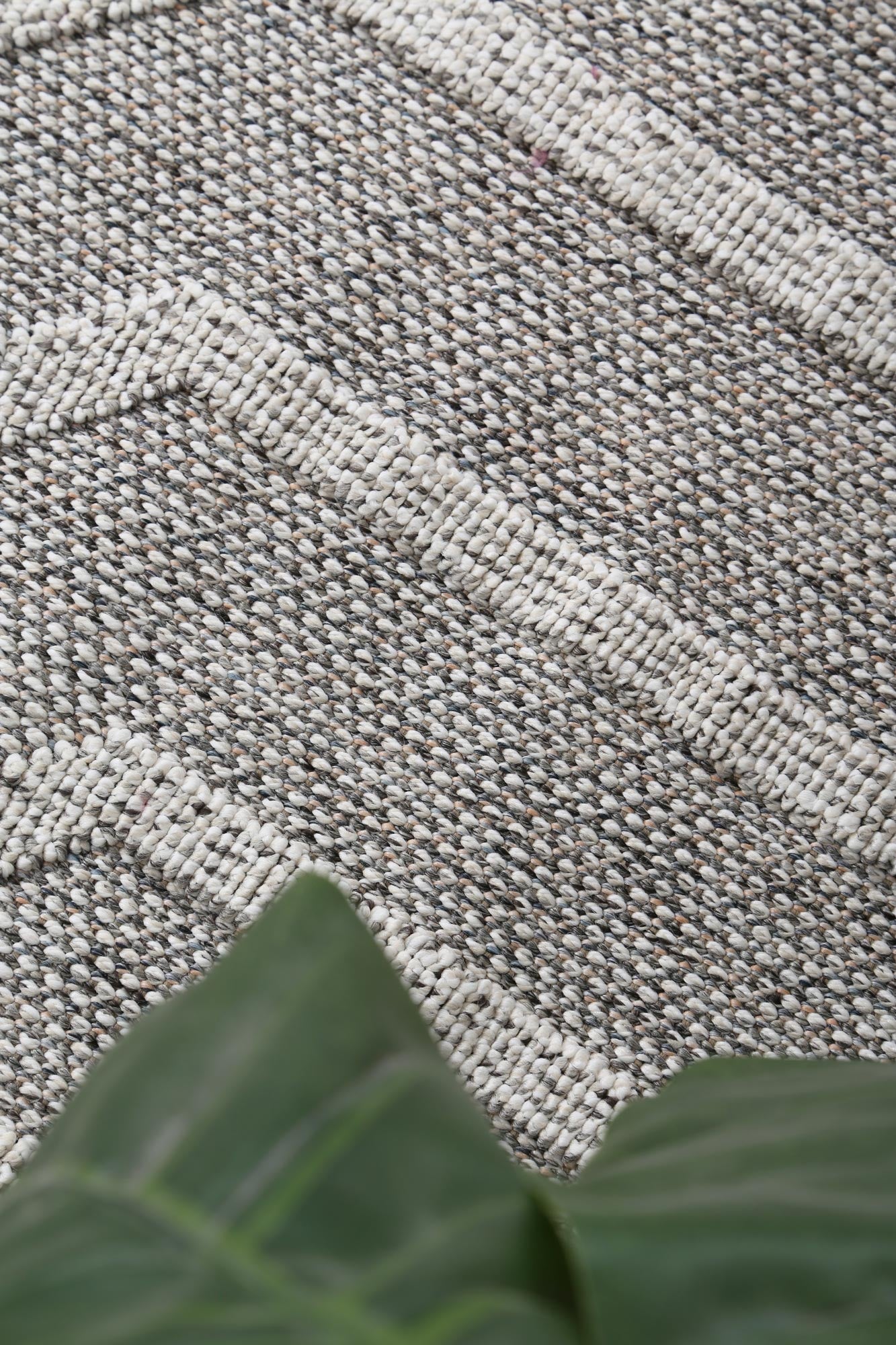 Vanuatu | Suri Geometric Flatweave Rug - Ash Grey