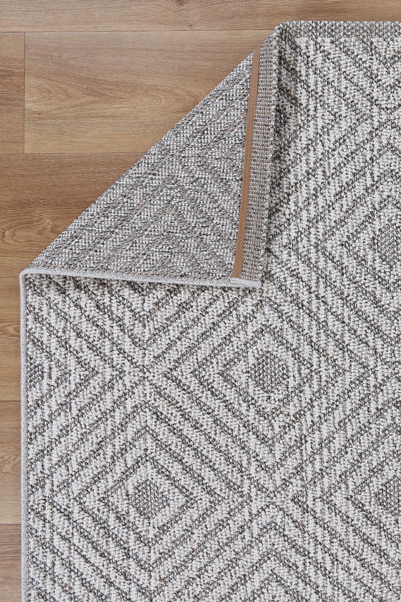 Vanuatu | Walasi Geometric Flatweave Rug - Ash Grey