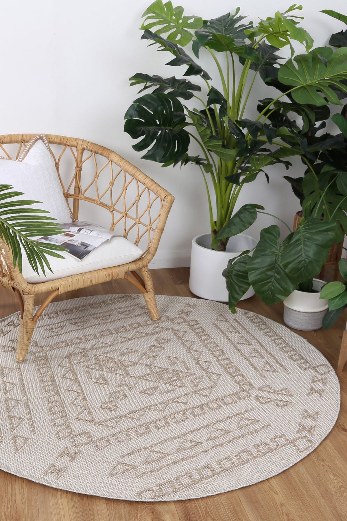 Vanuatu Kilifa Beige Tribal Round Flatweave Rug – Mirra Interiors