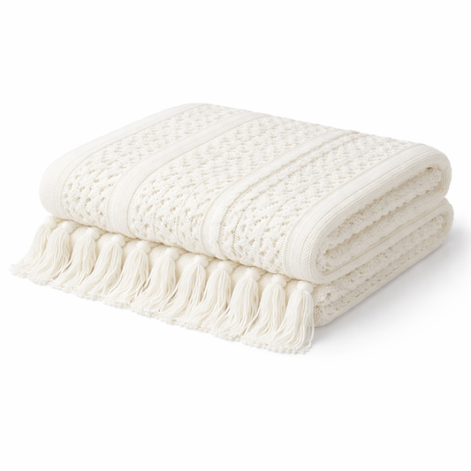 Savoy | Hollow Knit Wool Blend Throw Rug with Tassels - White