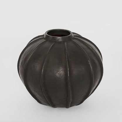 Agun | Ceramic Vase - Black